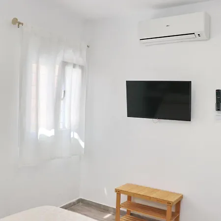Guest house Alojamiento La Chanca, Cerca De La Playa Los Bateles *