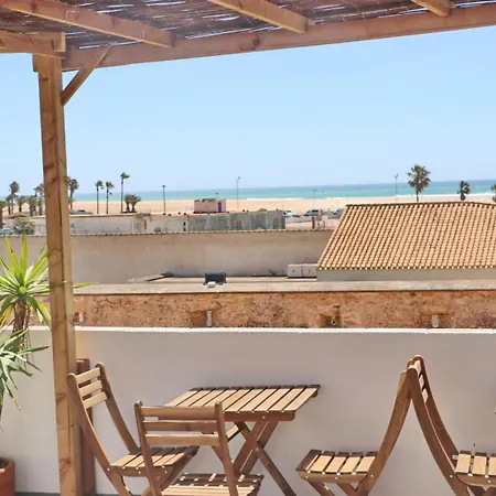 Guest house Alojamiento La Chanca, Cerca De La Playa Los Bateles